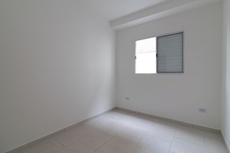Quarto 2 de apartamento para alugar com 2 quartos, 45m² em Jardim Nordeste, São Paulo