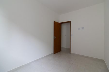 Quarto 1 de apartamento para alugar com 2 quartos, 45m² em Jardim Nordeste, São Paulo