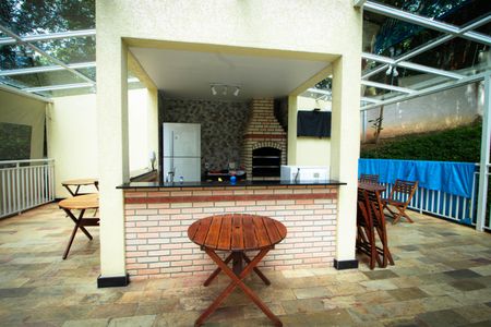 Apartamento para alugar com 47m², 2 quartos e 1 vaga Apartamento para alugar com 47m², 2 quartos e 1 vagaÁrea comum - Churrasqueira