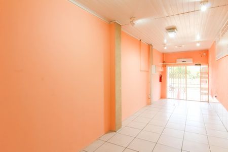 Casa à venda com 300m², 2 quartos e sem vagaÁrea externa