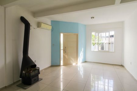 Casa à venda com 300m², 2 quartos e sem vagaSala