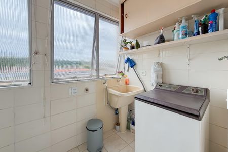 Apartamento à venda com 132m², 3 quartos e 1 vagaÁrea de Serviço