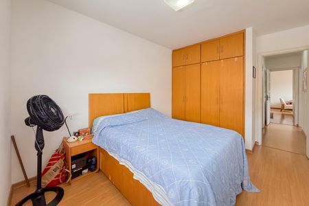 Apartamento à venda com 132m², 3 quartos e 1 vagaQuarto 2