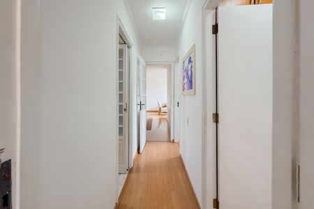 Apartamento à venda com 132m², 3 quartos e 1 vagaCorredor