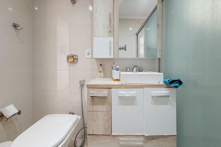 Apartamento à venda com 132m², 3 quartos e 1 vagaBanheiro da Suíte