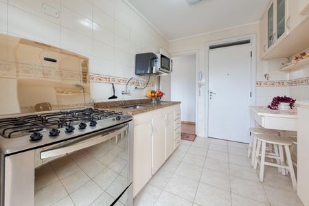 Apartamento à venda com 132m², 3 quartos e 1 vagaCozinha