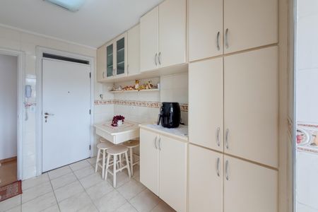 Apartamento à venda com 132m², 3 quartos e 1 vagaCozinha