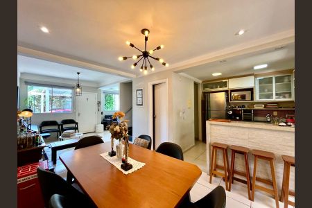 Sala de casa de condomínio à venda com 4 quartos, 104m² em Fazenda Santa Cândida, Campinas