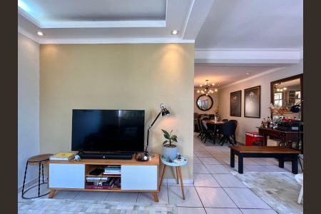 Sala de casa de condomínio à venda com 4 quartos, 104m² em Fazenda Santa Cândida, Campinas