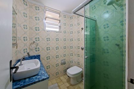 Banheiro de apartamento para alugar com 1 quarto, 38m² em Aviação, Praia Grande