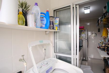 Apartamento à venda com 62m², 3 quartos e 1 vagaÁrea de Serviço