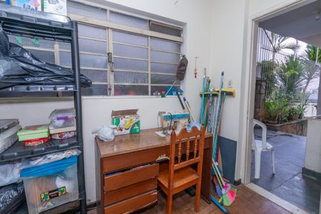 Casa à venda com 331m², 5 quartos e 4 vagasQuarto de Serviço 2