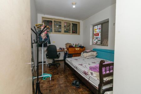Casa à venda com 331m², 5 quartos e 4 vagasQuarto 1