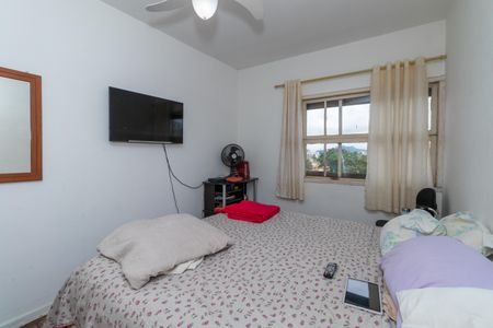 Casa à venda com 331m², 5 quartos e 4 vagasQuarto 4