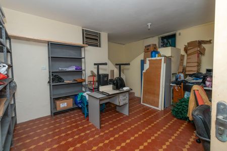 Casa à venda com 331m², 5 quartos e 4 vagasSala do Subsolo