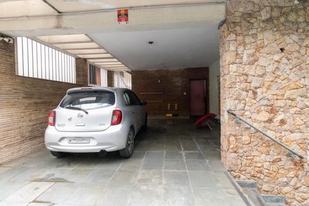 Casa à venda com 331m², 5 quartos e 4 vagasGaragem