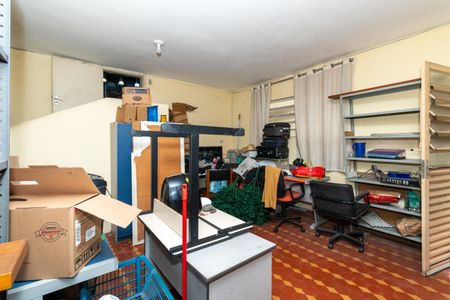 Casa à venda com 331m², 5 quartos e 4 vagasSala do Subsolo