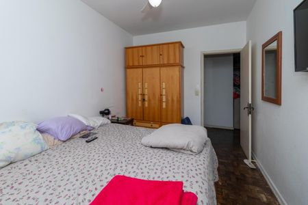 Casa à venda com 331m², 5 quartos e 4 vagasQuarto 4