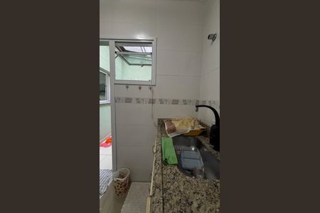 Apartamento à venda com 48m², 2 quartos e 1 vagaCozinha