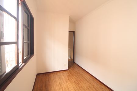 Casa à venda com 168m², 3 quartos e 2 vagasQuarto 1