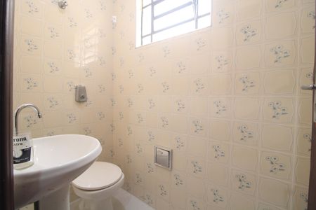 Lavabo de casa à venda com 3 quartos, 168m² em Jardim Umuarama, São Paulo