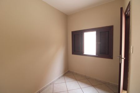 Casa à venda com 168m², 3 quartos e 2 vagasQuarto da edícula