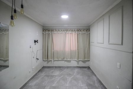 Apartamento para alugar com 43m², 2 quartos e 1 vagaSala