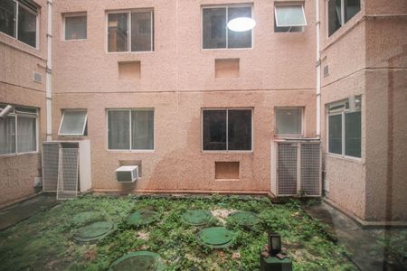 Vista do Quarto 1 de apartamento para alugar com 2 quartos, 43m² em Cerâmica, Nova Iguaçu