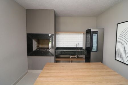 Apartamento à venda com 42m², 2 quartos e sem vagaÁrea comum - Churrasqueira