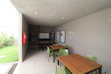 Apartamento à venda com 42m², 2 quartos e sem vagaÁrea comum - Churrasqueira