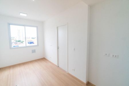 Sala/Cozinha de apartamento para alugar com 1 quarto, 24m² em Jardim Floresta, São Paulo
