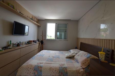 Apartamento à venda com 180m², 3 quartos e 2 vagasSuíte