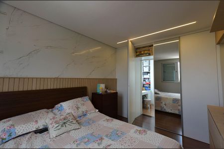 Apartamento à venda com 180m², 3 quartos e 2 vagasSuíte