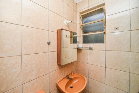 Banheiro de apartamento à venda com 1 quarto, 39m² em Boa Vista, Porto Alegre