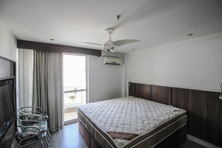 Quarto de kitnet/studio para alugar com 1 quarto, 45m² em Centro, Nova Iguaçu