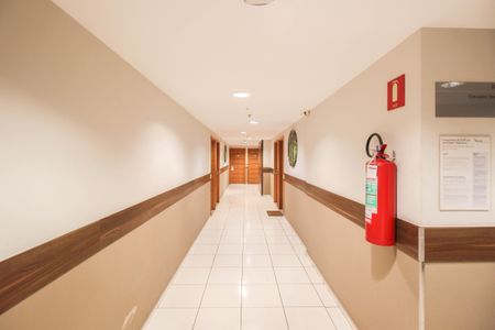 Studio para alugar com 45m², 1 quarto e sem vaga Studio para alugar com 45m², 1 quarto e sem vagaCorredor do andar