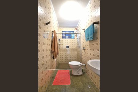 Casa para alugar com 180m², 3 quartos e 3 vagas Casa para alugar com 180m², 3 quartos e 3 vagasBanheiro da Suíte