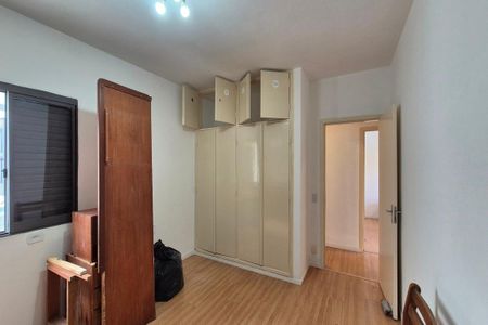 Casa para alugar com 180m², 3 quartos e 3 vagas Casa para alugar com 180m², 3 quartos e 3 vagasQuarto 1