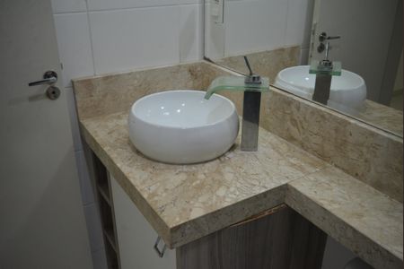 Apartamento à venda com 67m², 3 quartos e 1 vagaBanheiro da Suíte