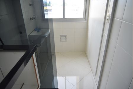 Apartamento à venda com 67m², 3 quartos e 1 vagaÁrea de Serviço