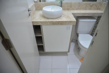 Apartamento à venda com 67m², 3 quartos e 1 vagaBanheiro da Suíte