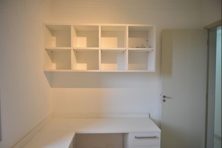 Apartamento à venda com 67m², 3 quartos e 1 vagaQuarto 2