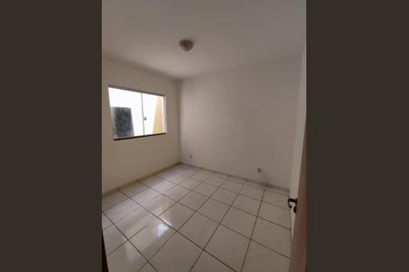 Quarto de casa para alugar com 2 quartos, 120m² em Residencial Vereda dos Buritis, Goiânia