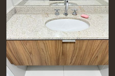 Apartamento para alugar com 58m², 2 quartos e 1 vagaBanheiro