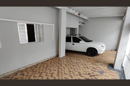 Garagem de casa para alugar com 2 quartos, 105m² em Tanquinho, Ferraz de Vasconcelos