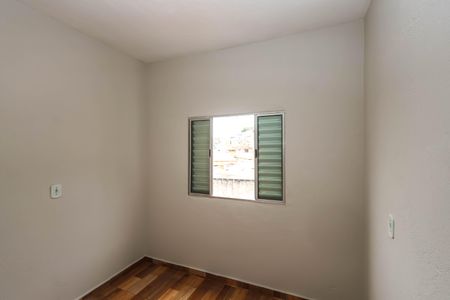 Quarto 1 de casa para alugar com 2 quartos, 100m² em Sacoma, São Paulo