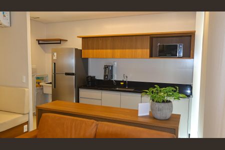 Cozinha de apartamento para alugar com 1 quarto, 49m² em Setor Bueno, Goiânia