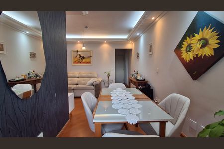 Apartamento à venda com 68m², 3 quartos e 2 vagasSala