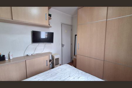 Apartamento à venda com 68m², 3 quartos e 2 vagasQuarto 2