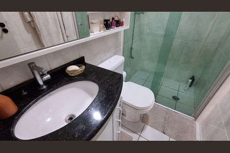 Apartamento à venda com 68m², 3 quartos e 2 vagasBanheiro Social 